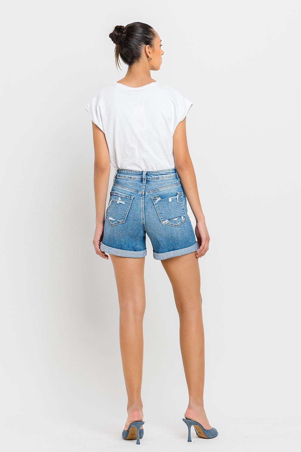 Damens Högmidjade Jeansshorts med Rullad Kant 2
