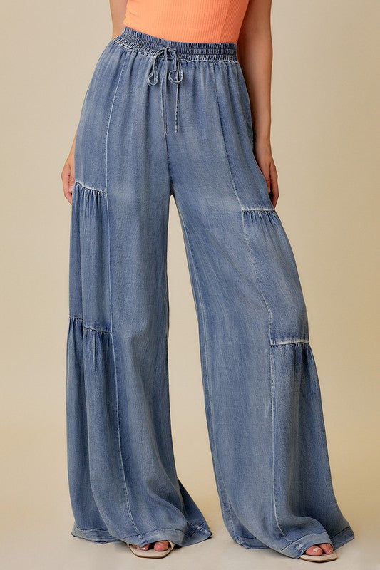 Damernas Vida Byxor med Volangdetalj i Tvättad Denim 1
