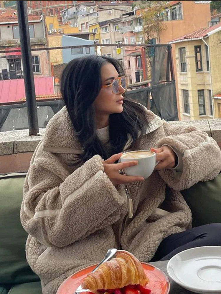 Damjacka i Patchworkdesign med Långa Ärmar 1