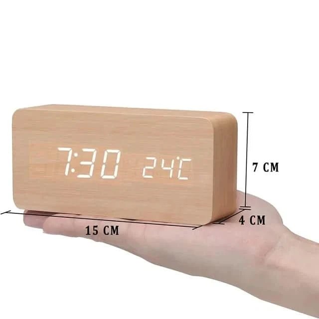 Digital Väckarklocka Med Ljus och Temperaturdisplay i Trälook 9