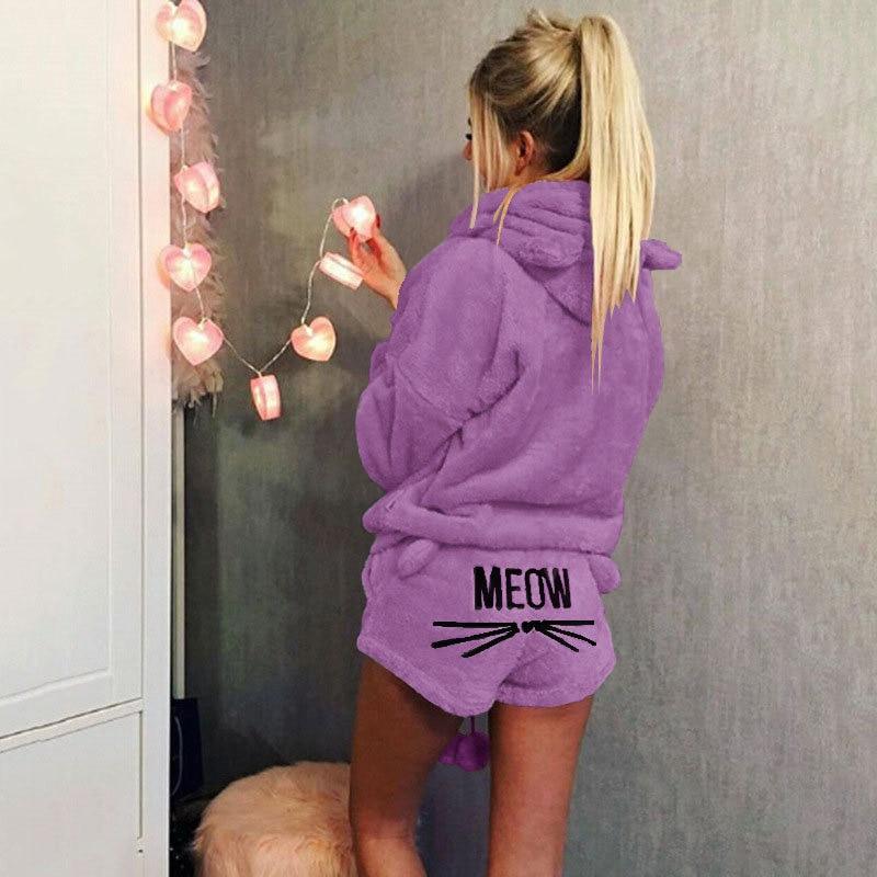 Pyjamasset med katten Warm Meow