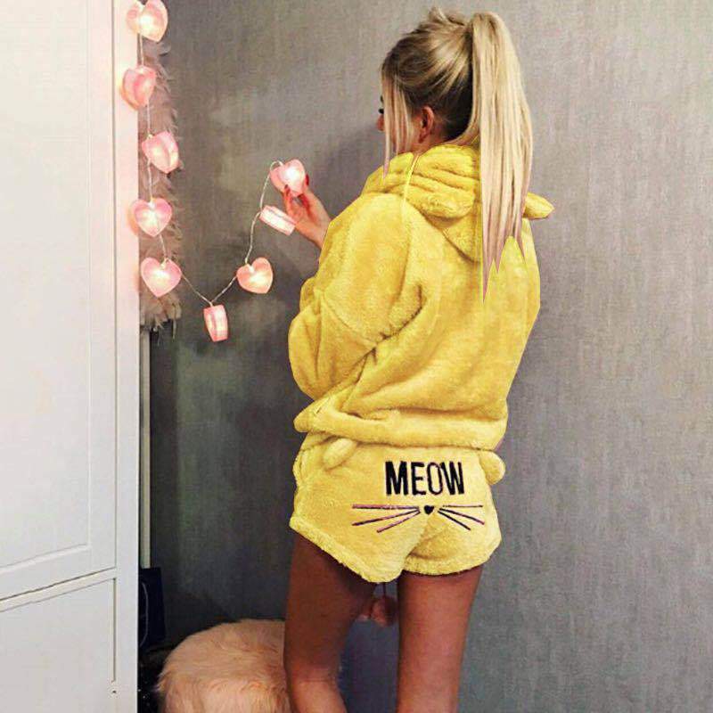 Pyjamasset med katten Warm Meow
