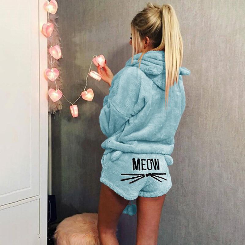 Pyjamasset med katten Warm Meow
