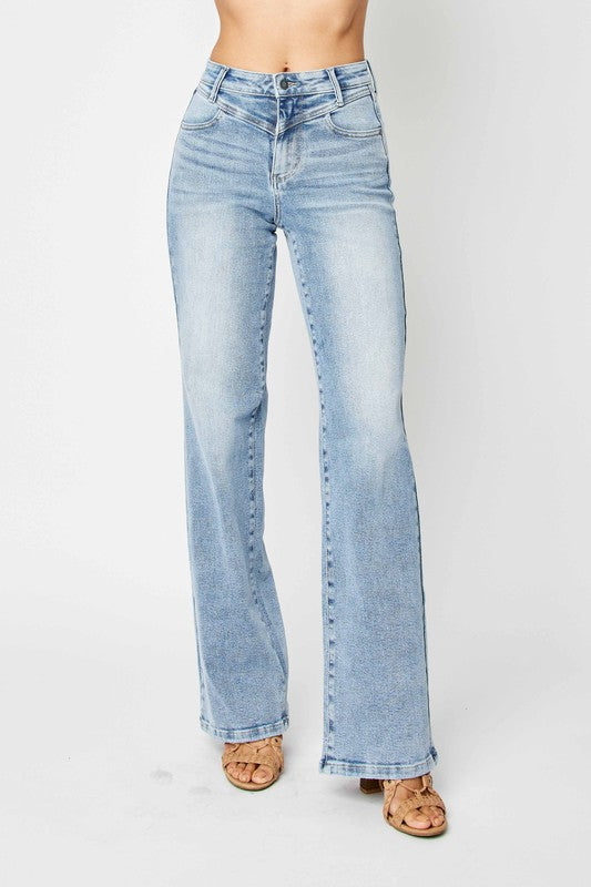 Högmidjade Retro Jeans för Damer i Medium Denim 1