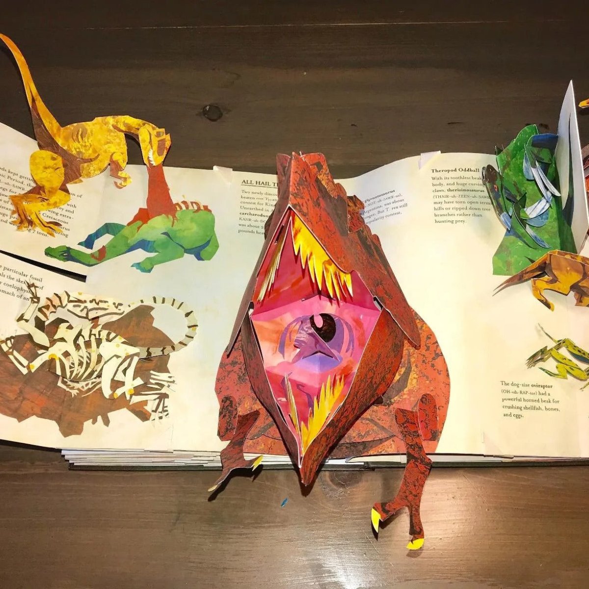 Interaktiv 3D Dinosauriebok för Barn 2