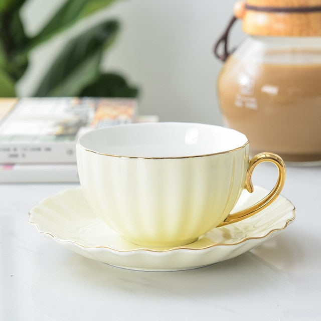 Kaffekoppar Med Fat Kreativ Design För Kaffeälskare 7