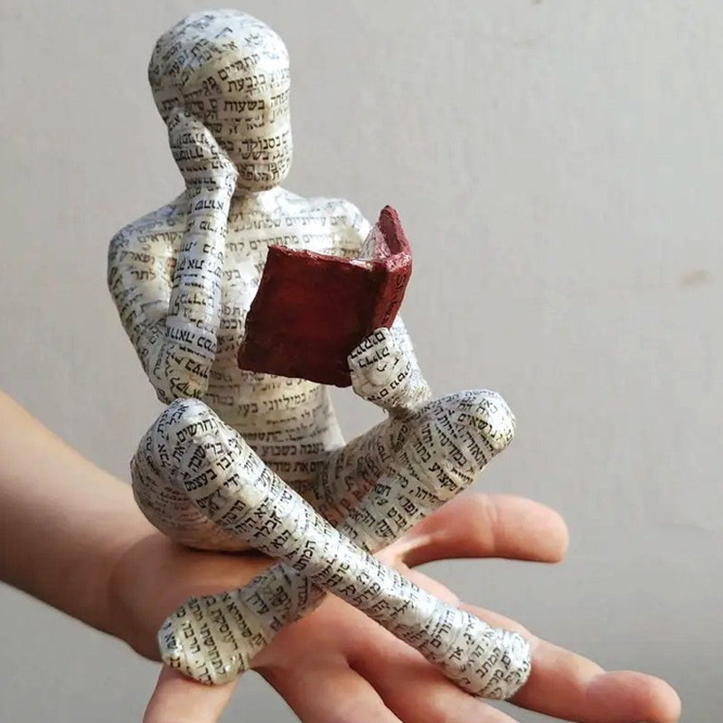 Kvinnlig Staty Ornament Läsande Dekoration 11