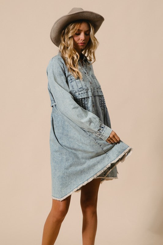 Kvinno Klänning Knappad Ljus Denim 3