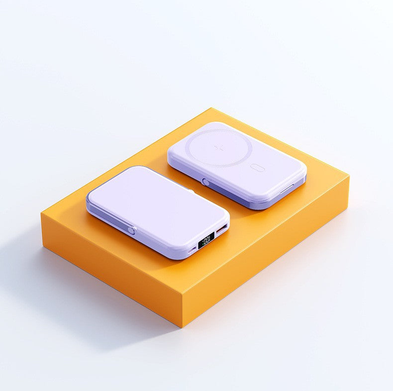 Kvinnors Bärbara Trådlösa Powerbank med Magnetisk Funktion och Digital Display 0