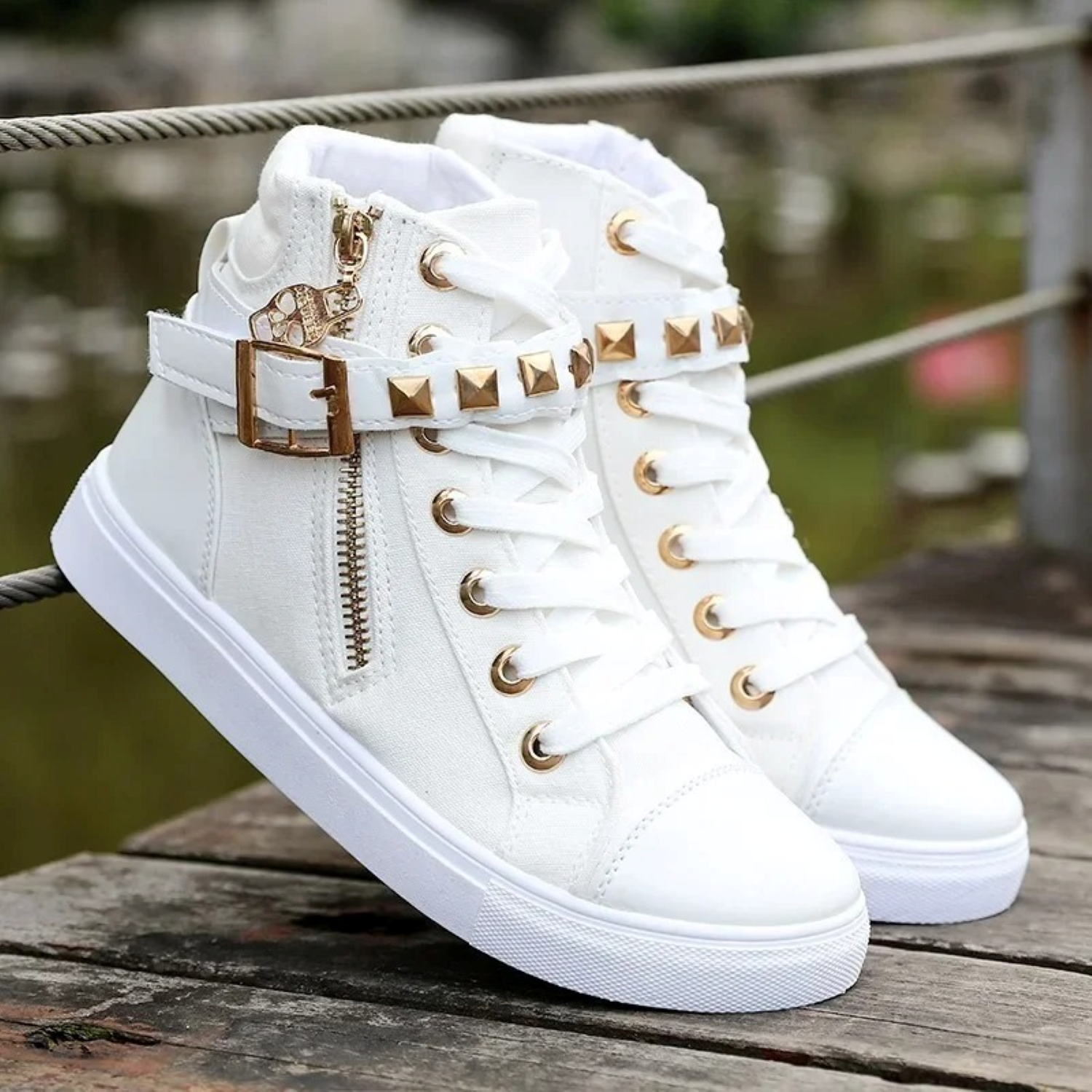 Kvinnors High Top Sneakers med Dragkedja 0