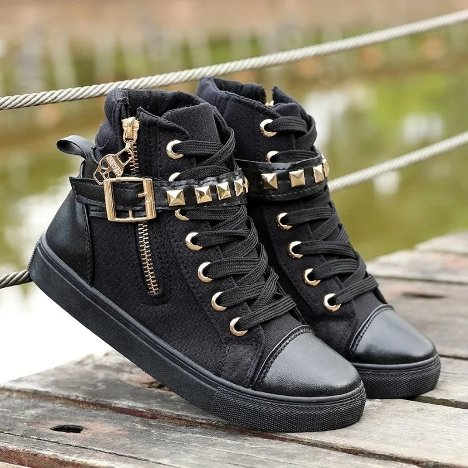 Kvinnors High Top Sneakers med Dragkedja 1