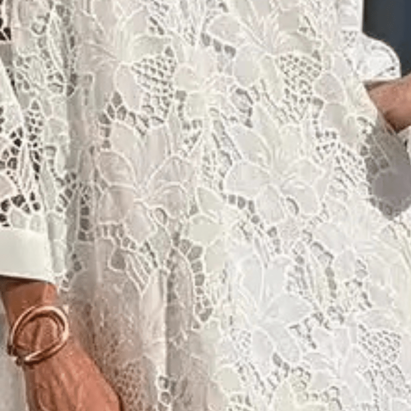 Kvinnors Klänning i Spets med Graciös Silhuett 3