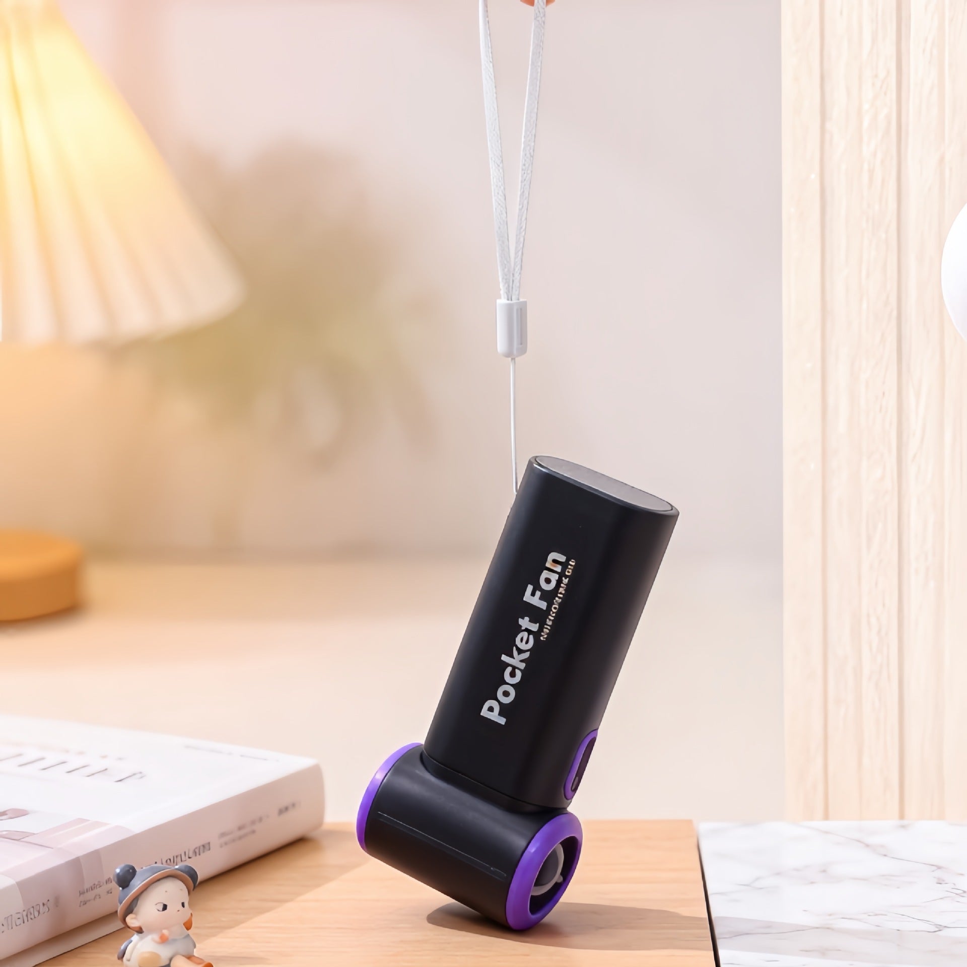 Kvinnors Portabla Minifläkt med LCD-Display och USB-Laddning 2
