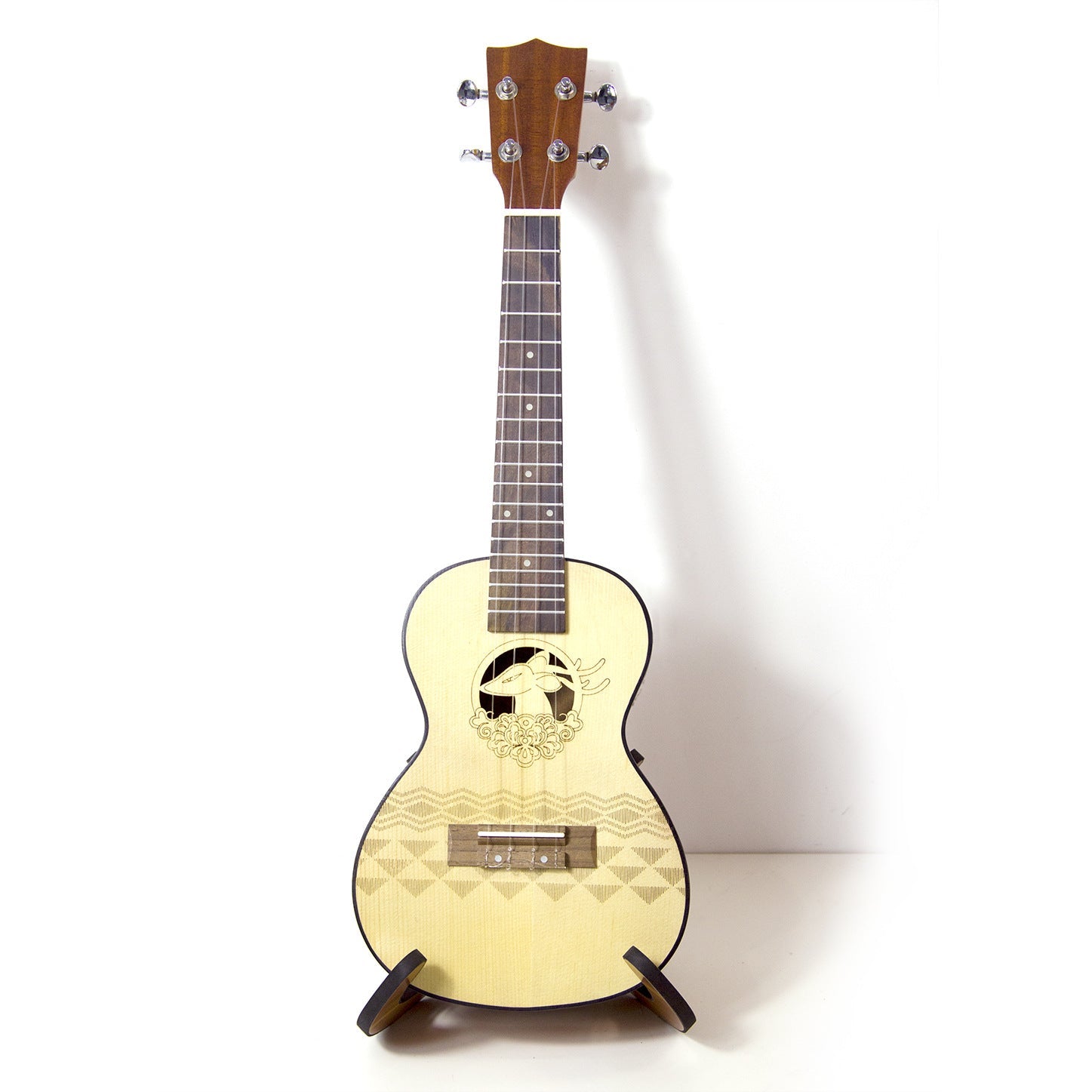 Kvinnors Ukulele Med Solid Trädesign 5