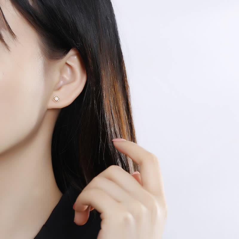 Kvinnors Vintage Örhängen med Tidlös Design och Opal 2