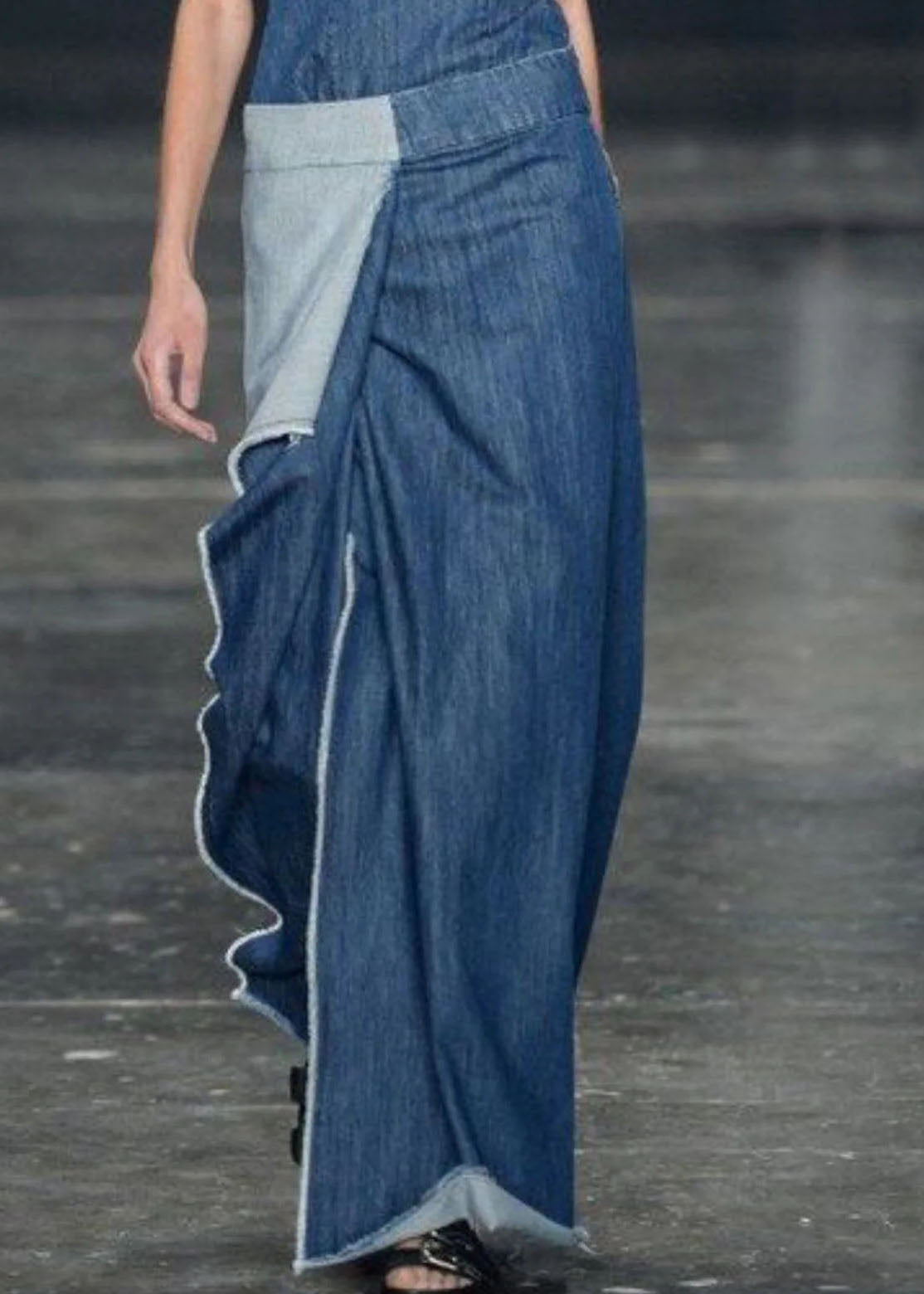 Lång Jeansklänning Dam med Volanger för Avslappnade Tillfällen 2