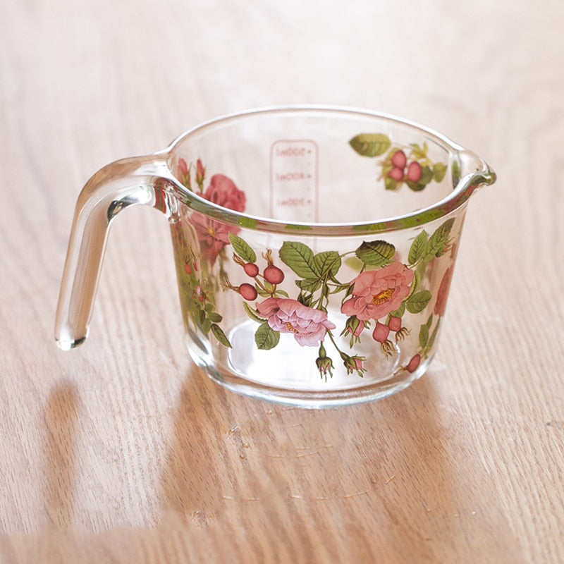 Mätkopp med Lock i Retro Blommor 2