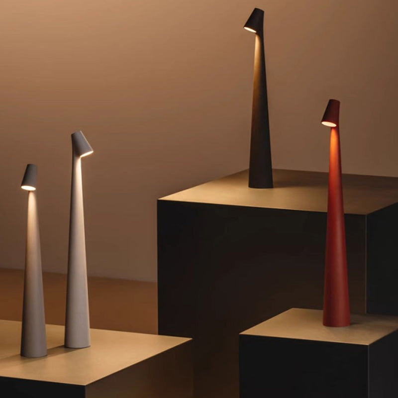 Minimalistisk Skrivbordslampa LED Trådlös med Dimmerfunktion 5