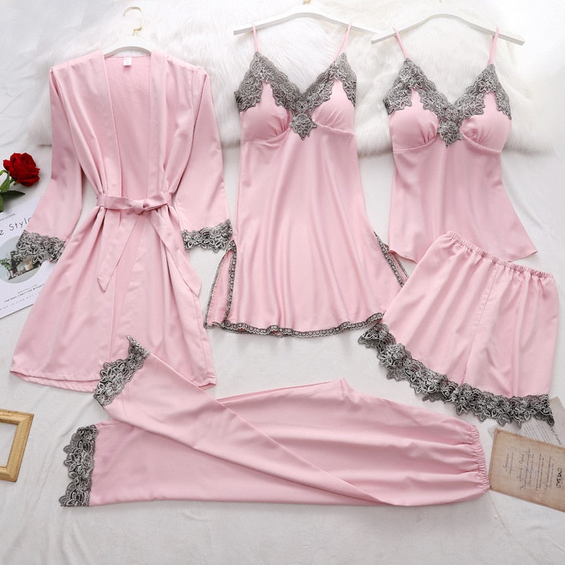 Mjukt sidenpyjamaset 2