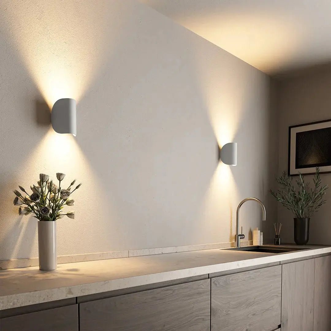 Modern LED-vägglampa för stilfull belysning 3