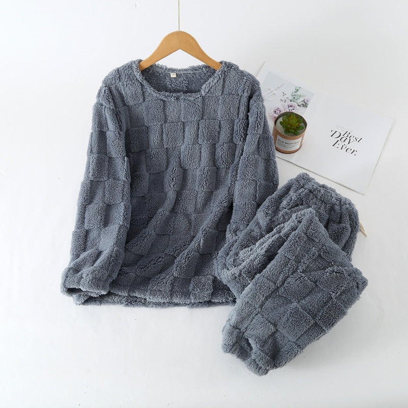 Vinterrutigt pyjamas-set för kvinnor