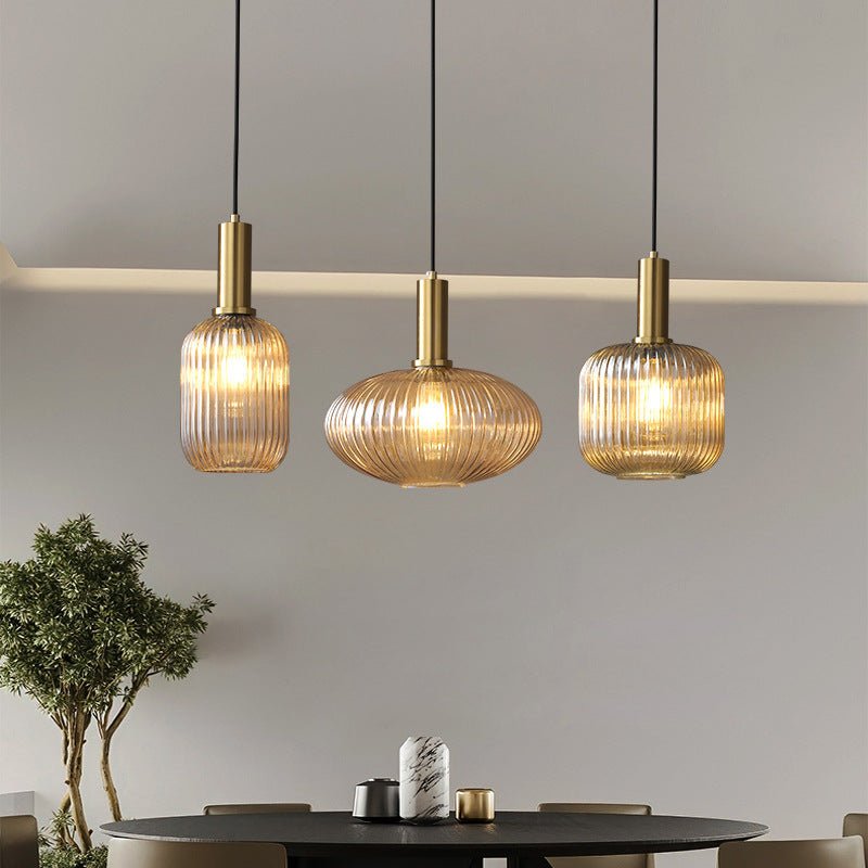 Pendellampa i glas med vintage design 1