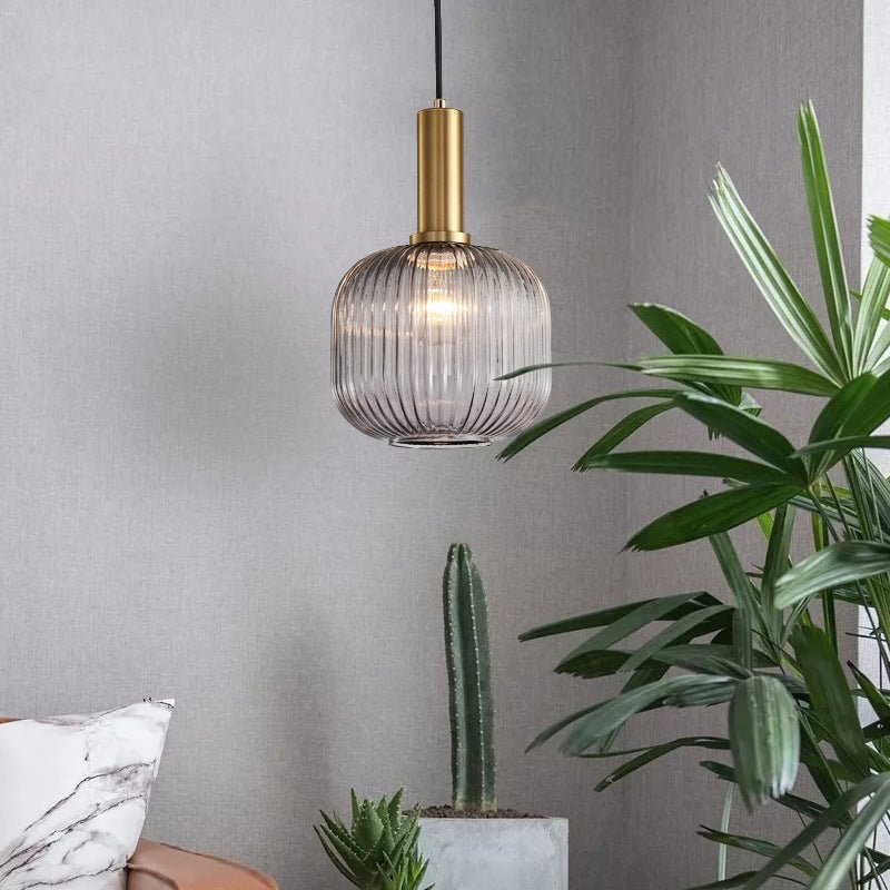 Pendellampa i glas med vintage design 2