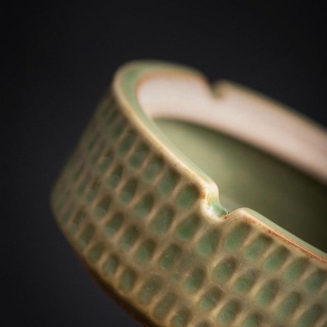 Retro Askfat med Lock för Inomhus och Utomhusbruk 8