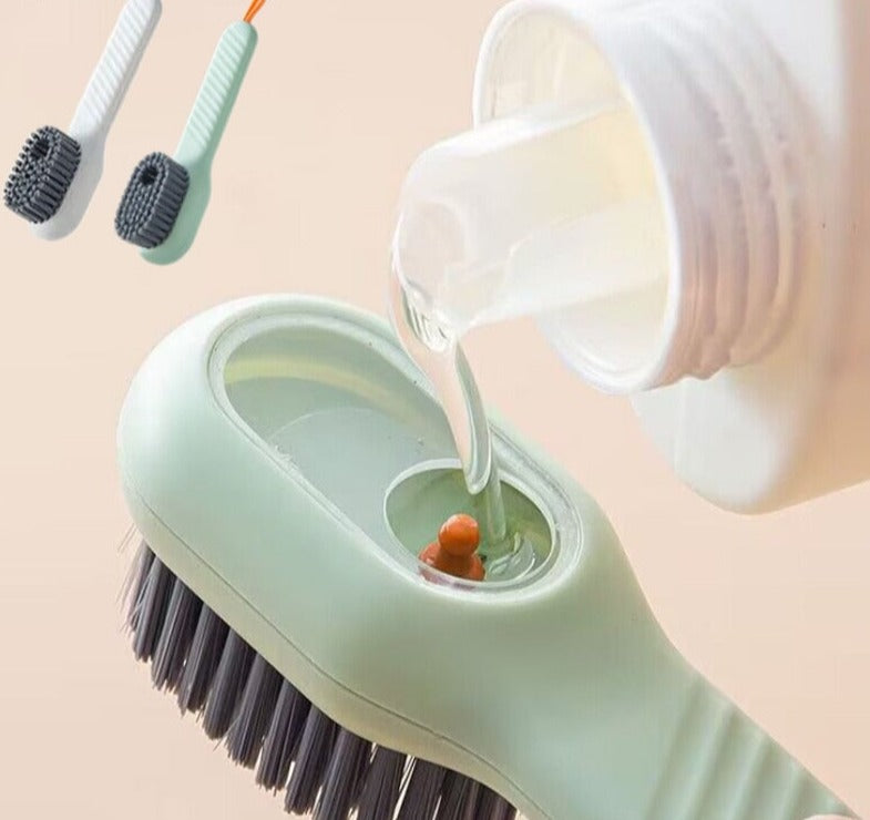 Sleek Handle Shoeshine Brush