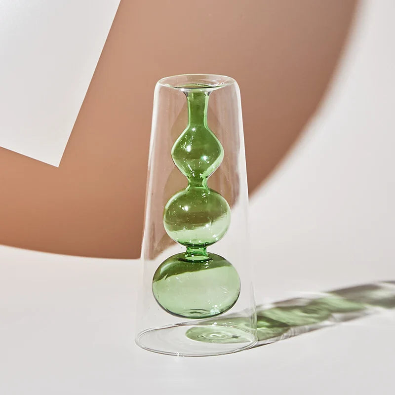 Skandinavisk Glasvas i Färgglad Design 11