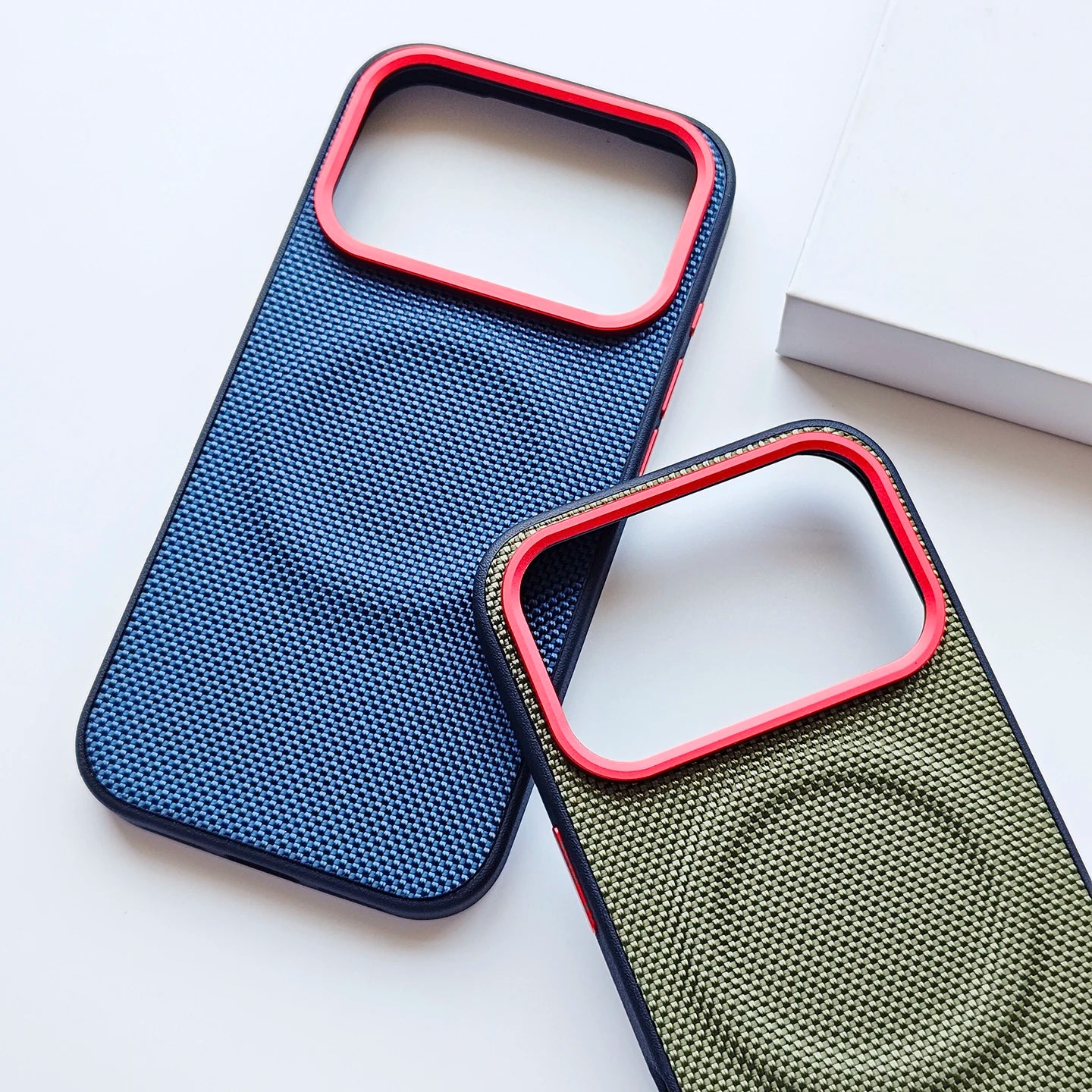 Telefonfodral för iPhone 17 Pro Max med Magnetisk Laddning och Robust Design 5