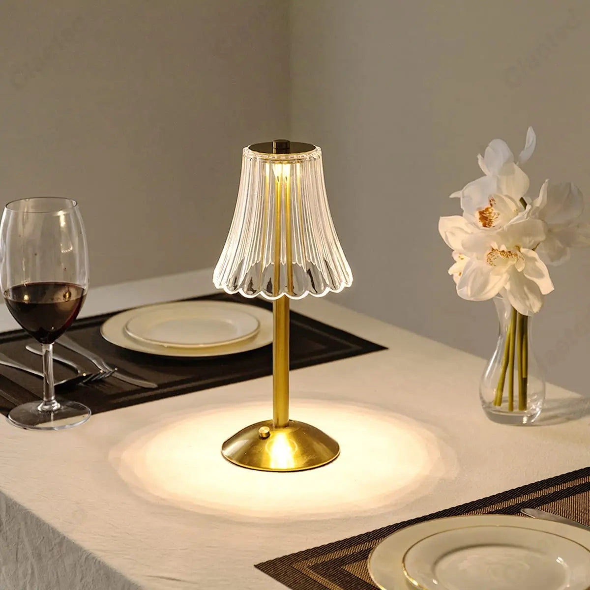 Trådlös Bordslampa med Kristalldekor och Dimbar Belysning 4