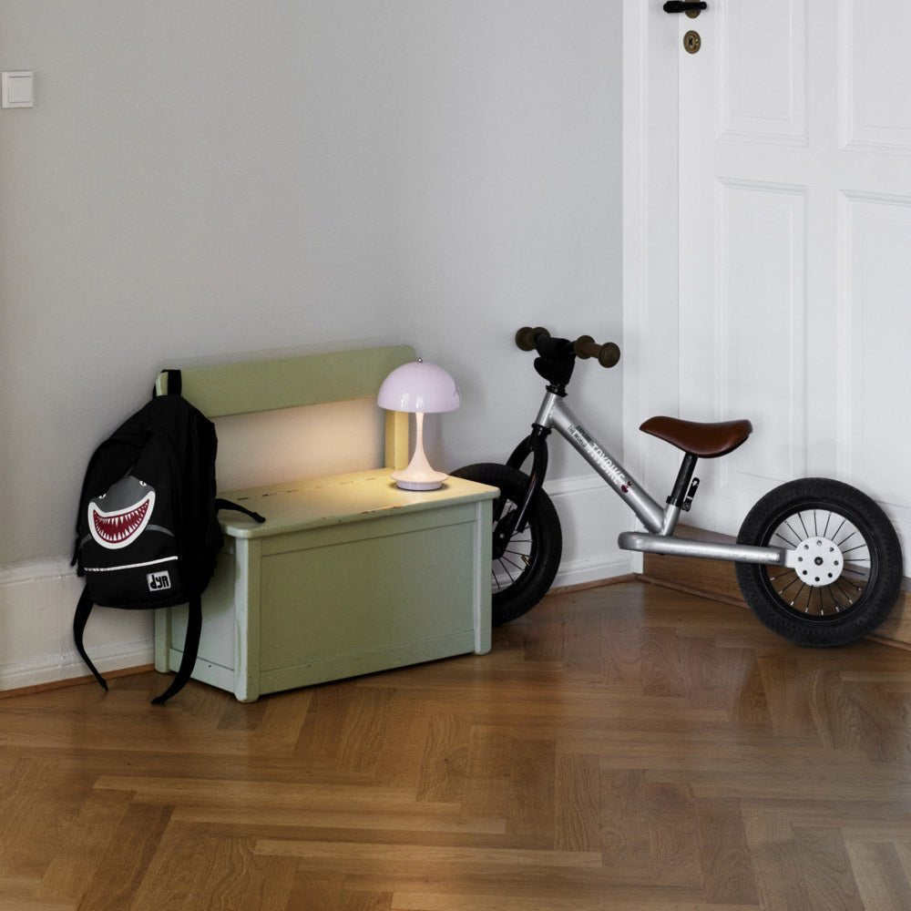 Trådlös LED-bordslampa Modern Design 4