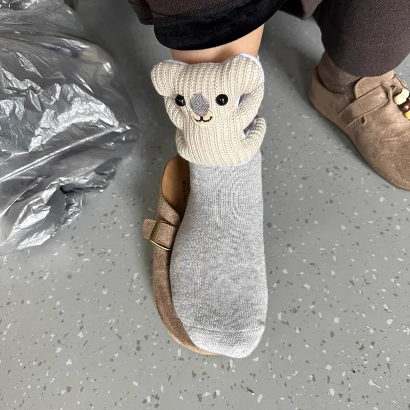 Unisex Husstrumpor med 3D-Djuraccent Fluffiga och Halkfria 6
