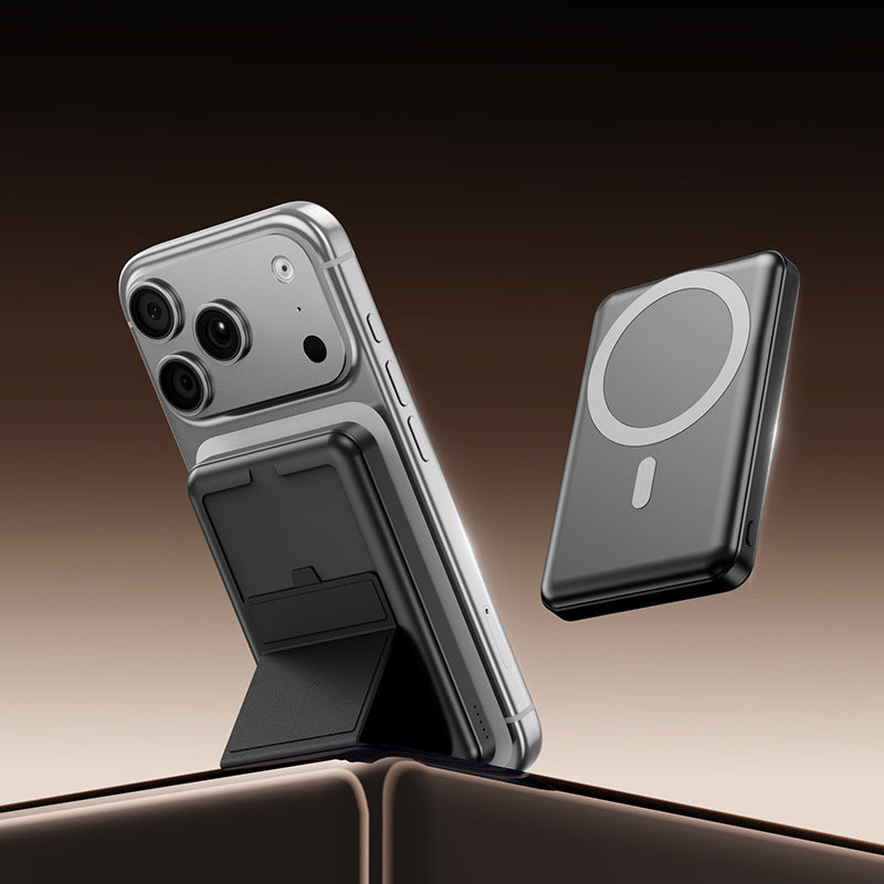 Unisex Powerbank MagSafe med Integrerat Stativ för Snabbladdning 5
