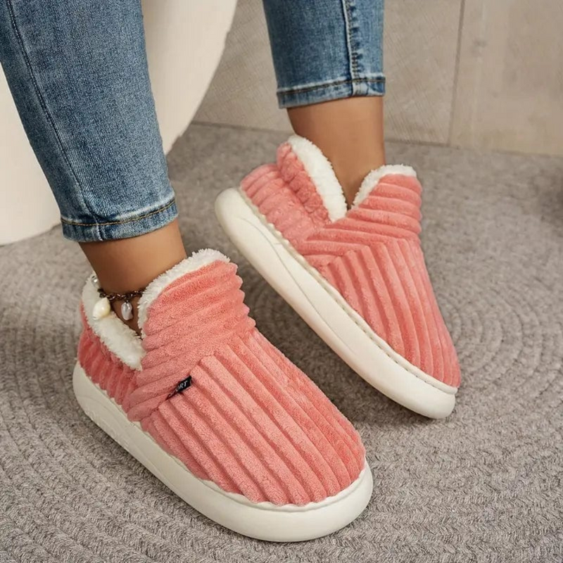 Unisex Tofflor med Mjuk Foder och Halkfri Sula 6