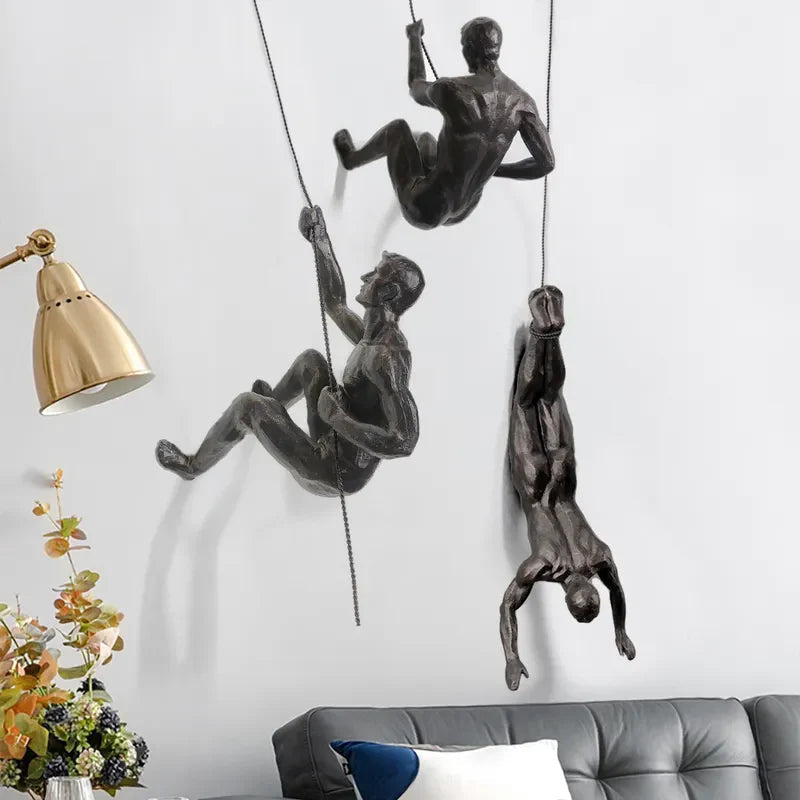 Väggdekoration för Klättrande Figur i Tredelad Design 5