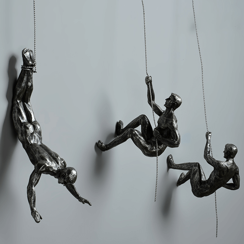Väggdekoration för Klättrande Figur i Tredelad Design 9