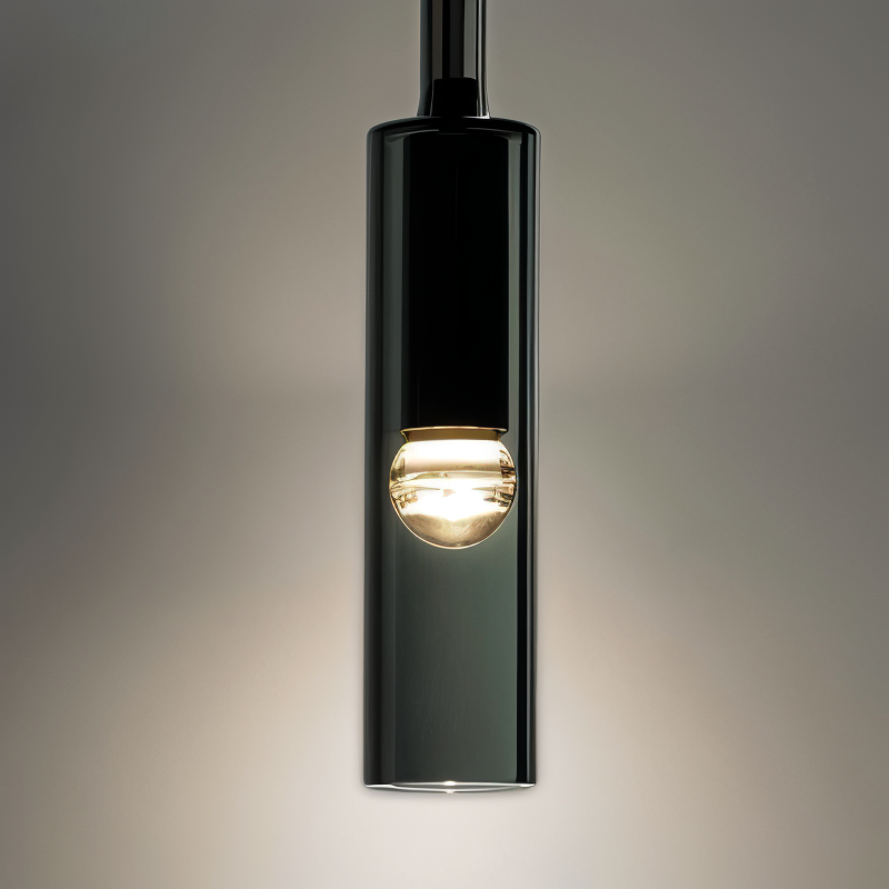 Vägglampa med Rökt Glas och Koppardetaljer 5