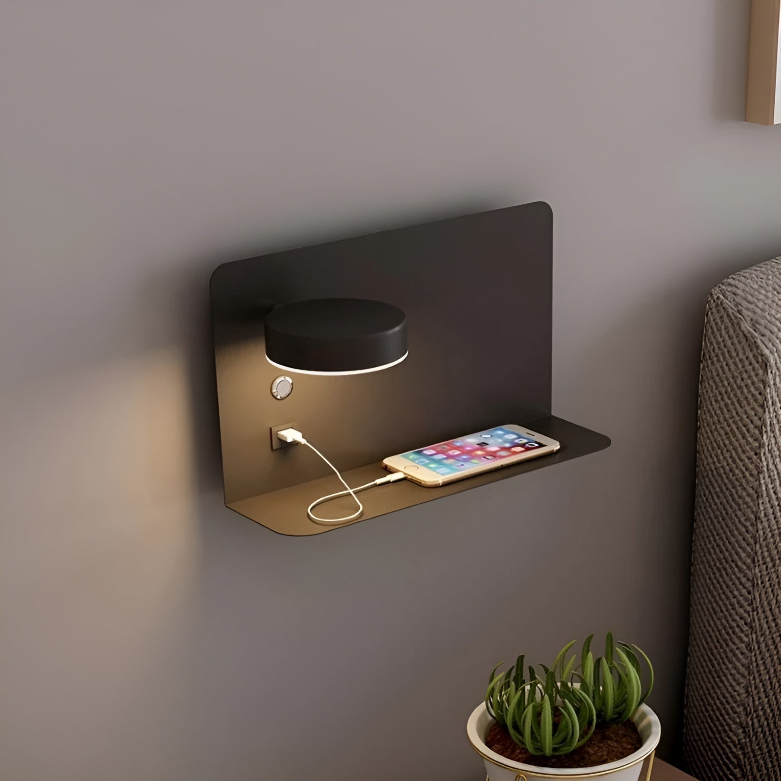 Vägglampa med USB-laddare och strömbrytare 0