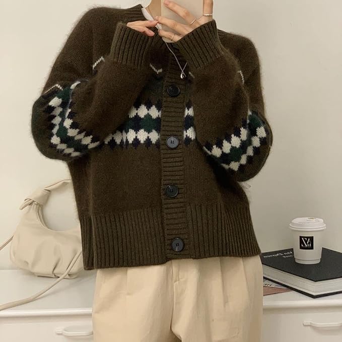 Långärmad stickad cardigan med knappar