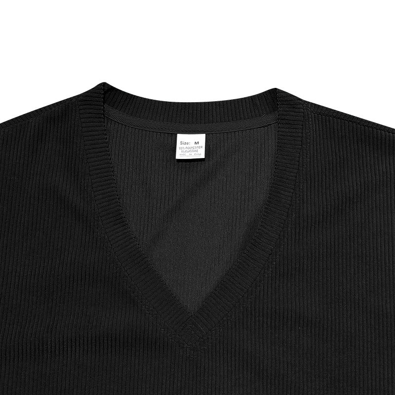 Herr T-shirt i corduroy med V-ringning