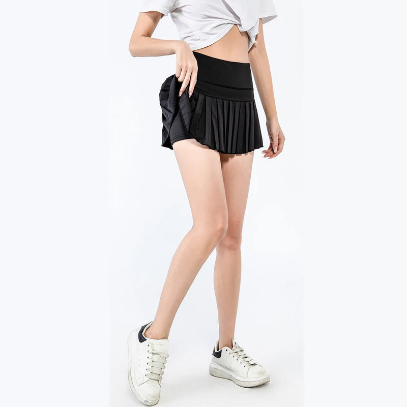Shorts med plisserad tenniskjol för kvinnor