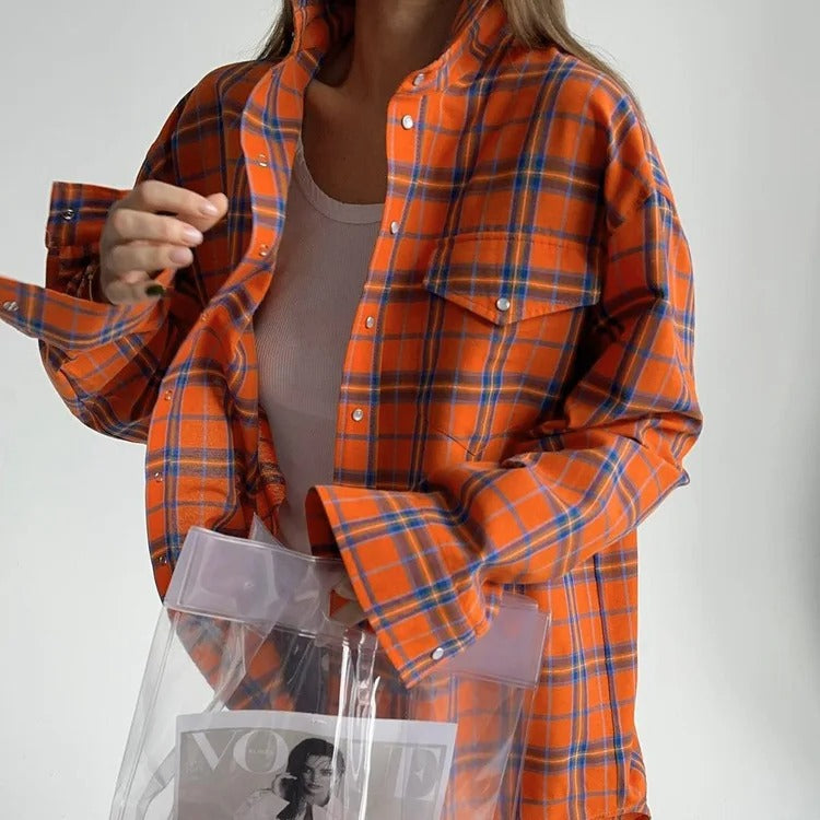 Oversized långärmad rutig skjorta för kvinnor