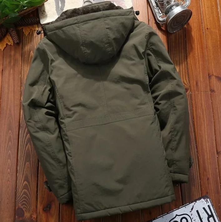 Vinterjacka med flera fickor för män