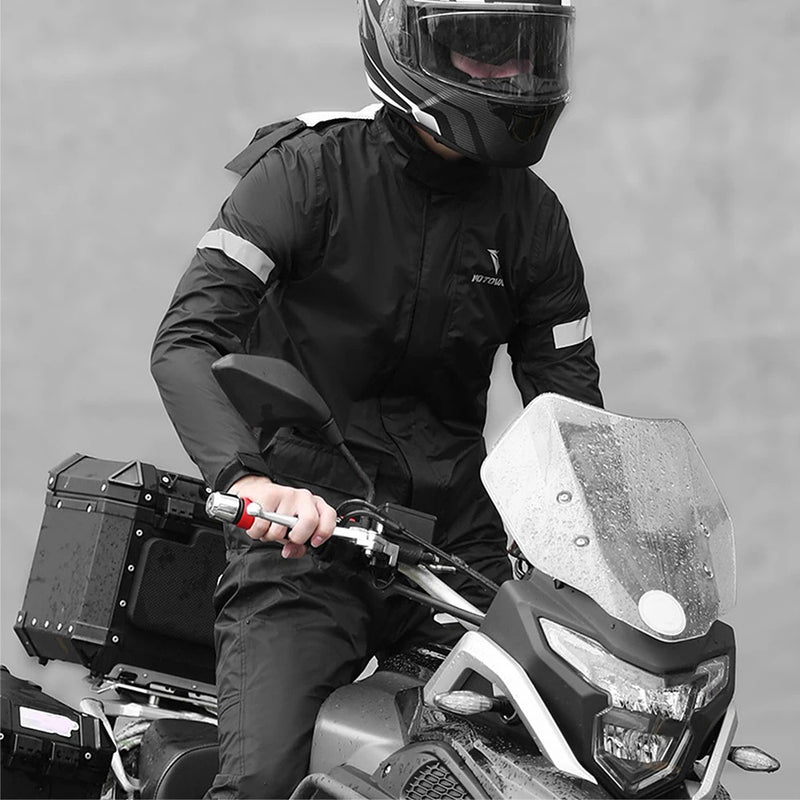 Reflekterande regndräkt för motorcykel