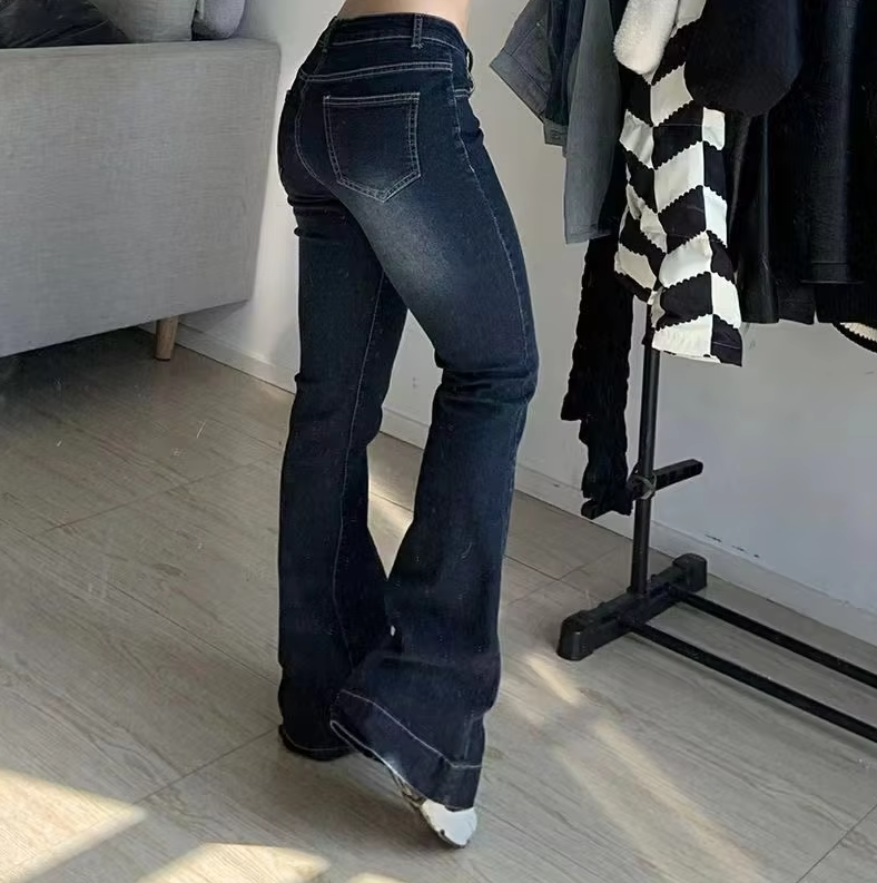 Flare Jeans med låg midja för kvinnor