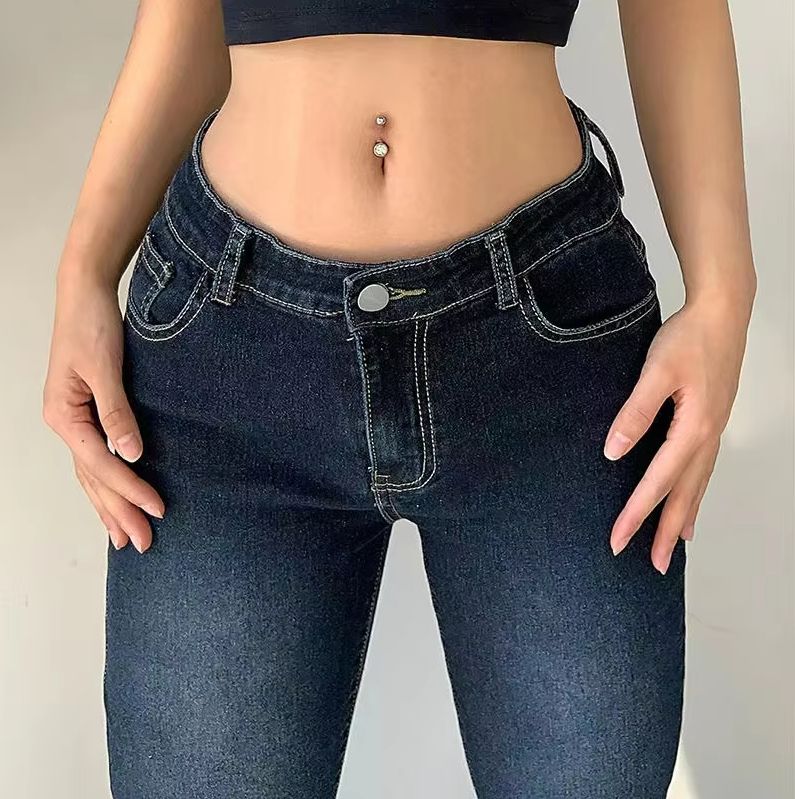 Flare Jeans med låg midja för kvinnor
