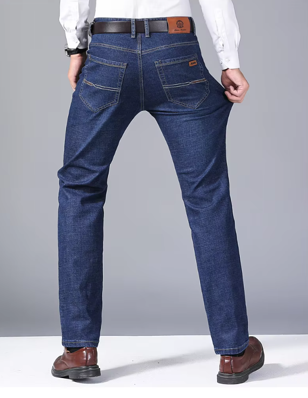 Jeans i klassisk denim för män