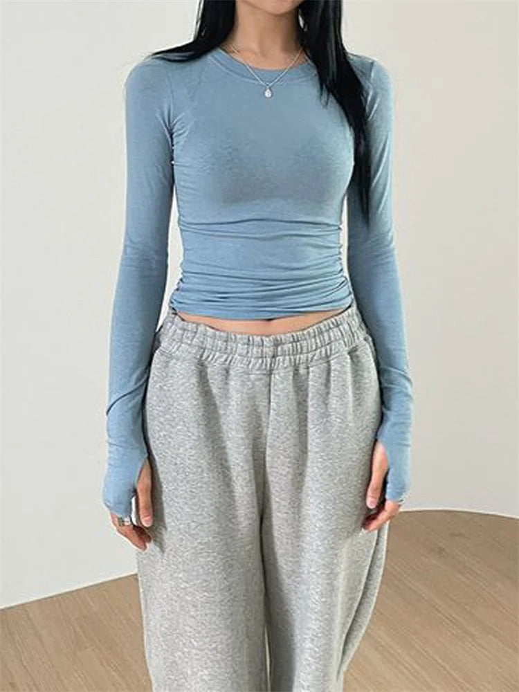 Slim Fit rundhalsade toppar för kvinnor